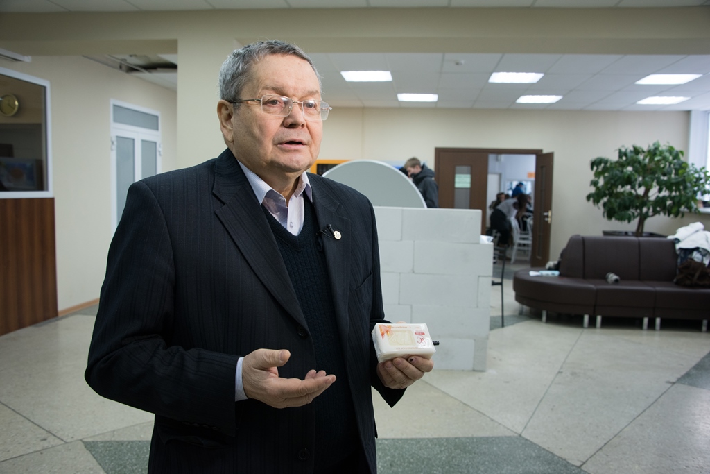 Владимир Якубов