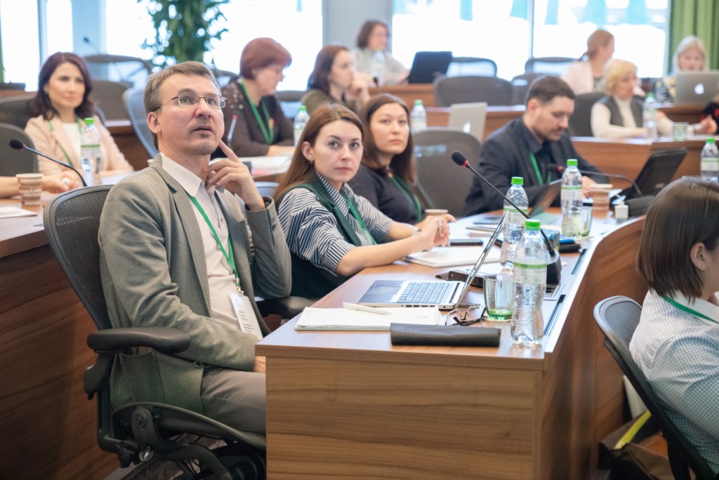 Сотрудники ТГУ во время обучения 5c5eadc716e47.jpg