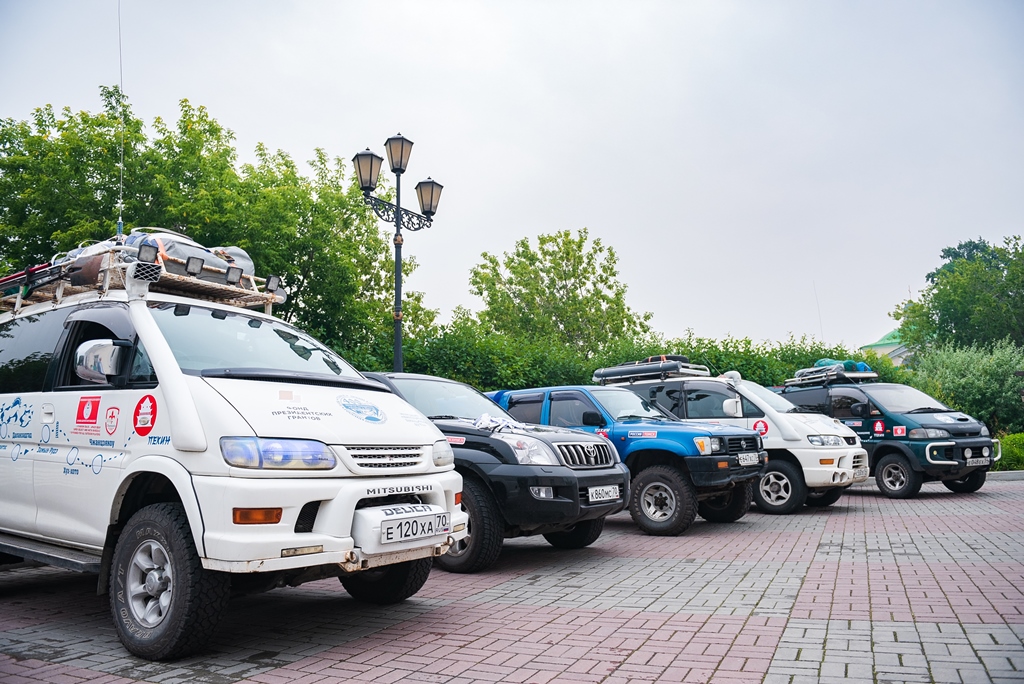 Пушка на воскресенской горе томск. Иван петлин добрался до пекина. Кафе пекин меню. Ресторан пекин москва. Сибирский тракт в 18 веке на карте.