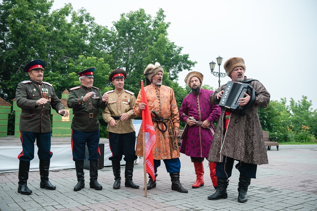 Ресторан пекин. Олимпийский символ. Зал лотос ресторан пекин. Московско сибирский тракт карта. Томск пекин.