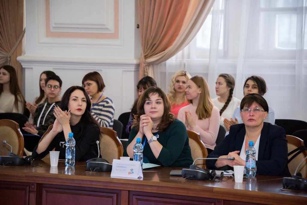 психология женщины в картинках. фото преподавателя университета. визитка практикующий психолог. форум психология женщин. форум по психологии.