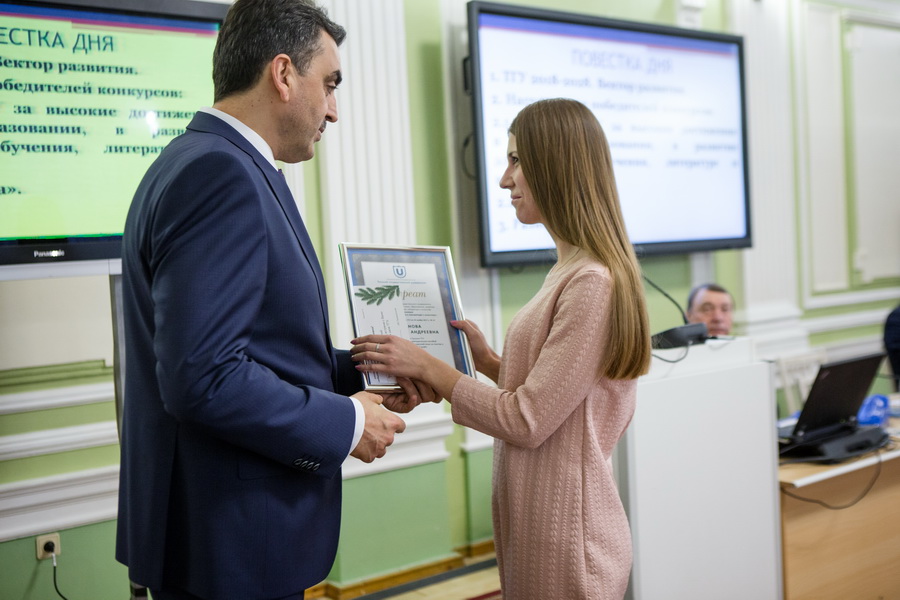 Миллионов форум. Миллионов форум