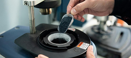 В ТГУ исследуют керамику с эффектом «самозалечивания» для космоса и энергетики