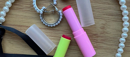 Выпускница ИЭМ научит томичек создавать собственную губную помаду