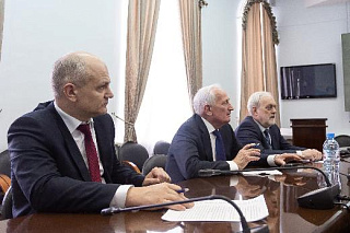Сенатор Виктор Кресс обсудил в ТГУ актуальные потребности вузов РФ