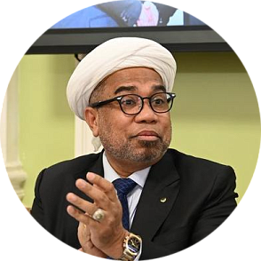 Али Мохтар Нгабалин