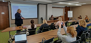 В ИЭМ ТГУ обсудили «белые пятна» экономики на научной встрече ученых